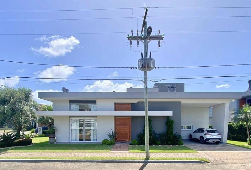 Casa térrea de esquina, mobiliada e decorada, condomínio Sea Coast: 1ª foto da galeria de imagens do imóvel