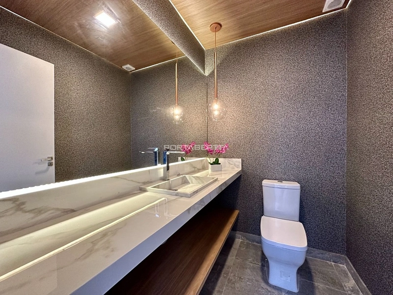 Sobrado beira lago, mobiliado e decorado, condomínio Enseada.: 40ª foto da galeria de imagens do imóvel