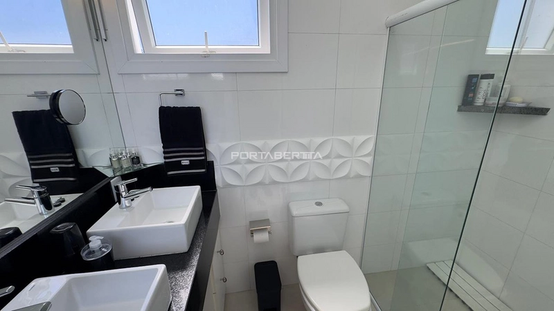 Sobrado mobiliado, condomínio Sea Coast.: 2ª foto da galeria de imagens do imóvel