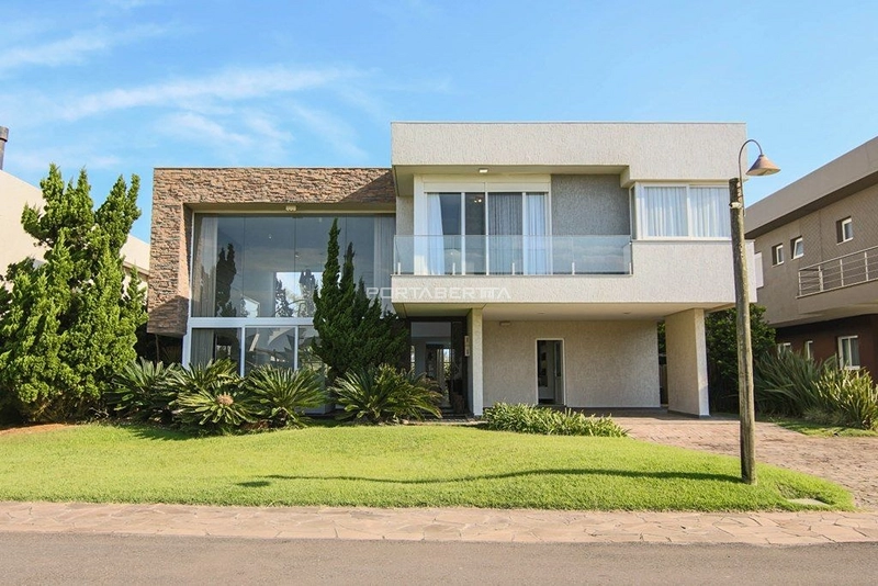 Casa com 06 dormitórios à venda no condomínio Las Dunas em Xangri-lá RS: 1ª foto da galeria de imagens do imóvel