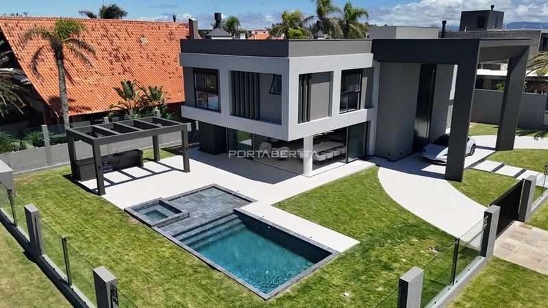 Casa à venda com 05 suítes em Atlântida, Xangri-lá RS: 5ª foto da galeria de imagens do imóvel