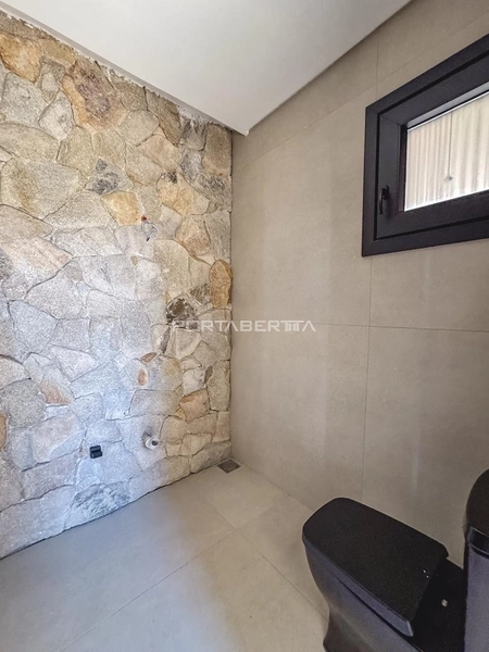 Casa à venda com 05 suítes no condomínio Los Cobos em Xangri-lá: 4ª foto da galeria de imagens do imóvel