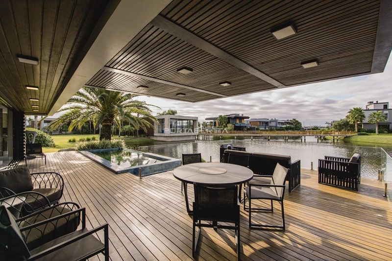Sobrado beira lago, mobiliado e decorado, condomínio Sense: 19ª foto da galeria de imagens do imóvel