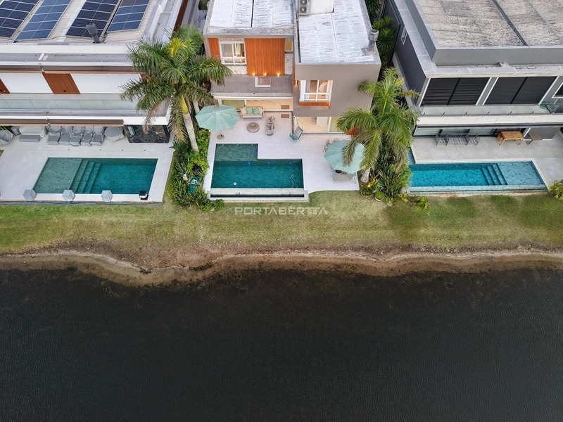 Sobrado beira lago, mobiliado e decorado, condomínio Enseada: 30ª foto da galeria de imagens do imóvel