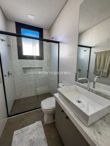 Sobrado fundos área verde, mobiliado e decorado, condomínio Enseada.: 14ª foto da galeria de imagens do imóvel