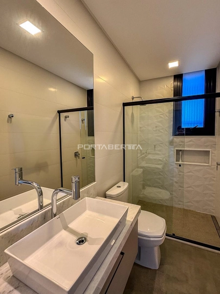 Sobrado fundos área verde, mobiliado e decorado, condomínio Enseada.: 9ª foto da galeria de imagens do imóvel