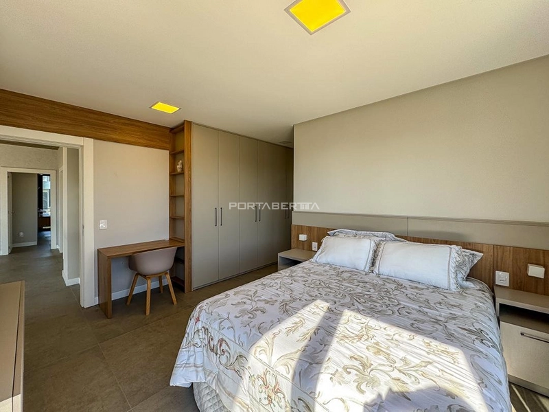 Sobrado fundos área verde, mobiliado e decorado, condomínio Enseada.: 10ª foto da galeria de imagens do imóvel