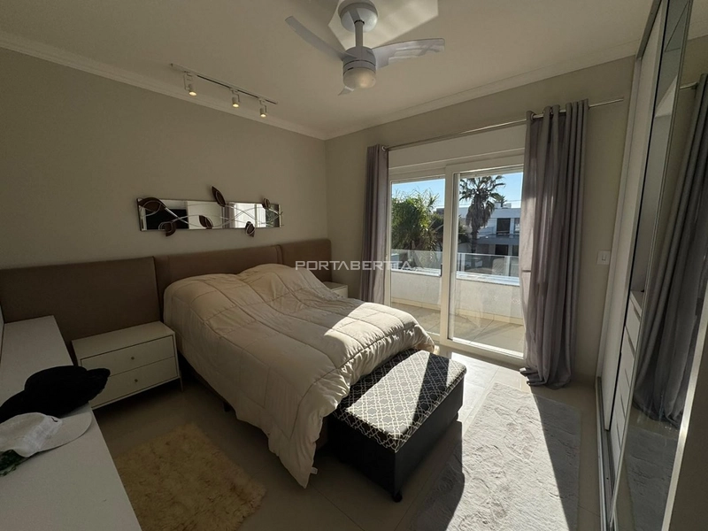 Casa com 04 suítes à venda no condomínio Las Palmas em Xangri-lá RS: 7ª foto da galeria de imagens do imóvel