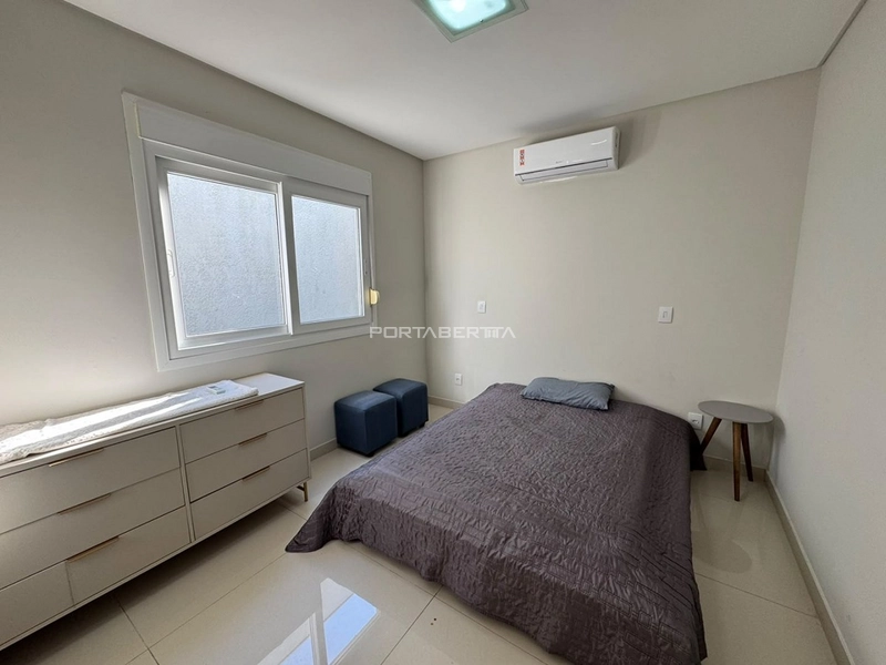 Casa com 04 suítes à venda no condomínio Las Palmas em Xangri-lá RS: 2ª foto da galeria de imagens do imóvel
