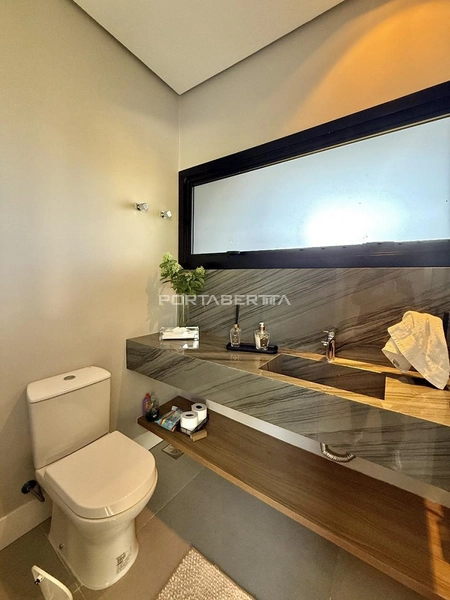 Casa com 04 suítes à venda no condomínio Las Palmas em Xangri-lá RS: 2ª foto da galeria de imagens do imóvel