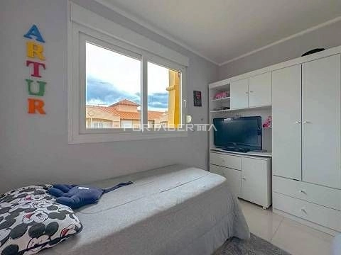 Casa com 02 dormitórios, mobiliada no condomínio Casa Hermosa em Xangri-lá: 5ª foto da galeria de imagens do imóvel