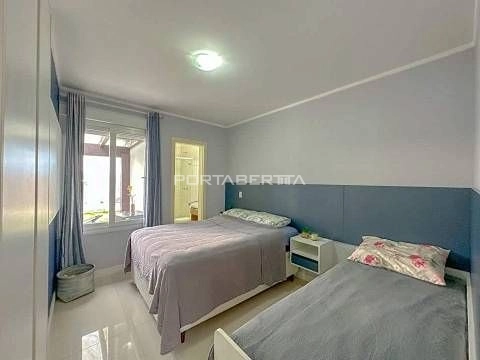 Casa com 02 dormitórios, mobiliada no condomínio Casa Hermosa em Xangri-lá: 3ª foto da galeria de imagens do imóvel
