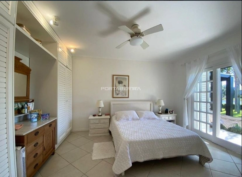 Casa à venda com 04 suítes no condomínio Atlântida Lagos Park: 8ª foto da galeria de imagens do imóvel