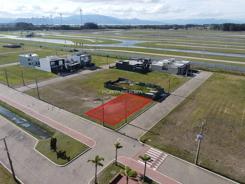 Terreno à venda frente Sul no bairro planejado Nova Xangri-lá: 1ª foto da galeria de imagens do imóvel