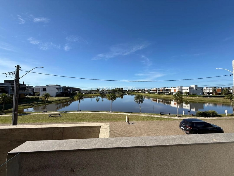 Sobrado frente lago no condomínio Blue em Xangri-lá RS: 2ª foto da galeria de imagens do imóvel