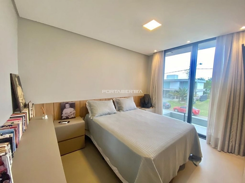 Sobrado beira lago, mobiliado e decorado, condomínio Sense: 14ª foto da galeria de imagens do imóvel