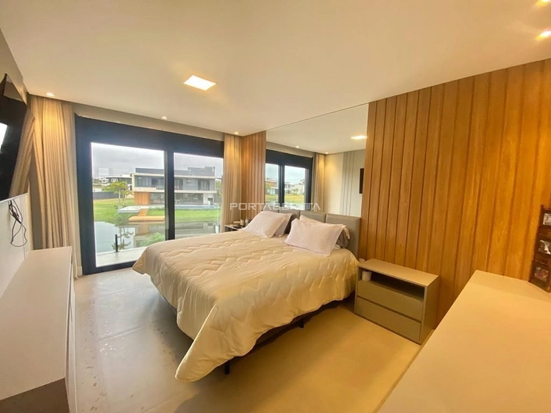 Sobrado beira lago, mobiliado e decorado, condomínio Sense: 10ª foto da galeria de imagens do imóvel