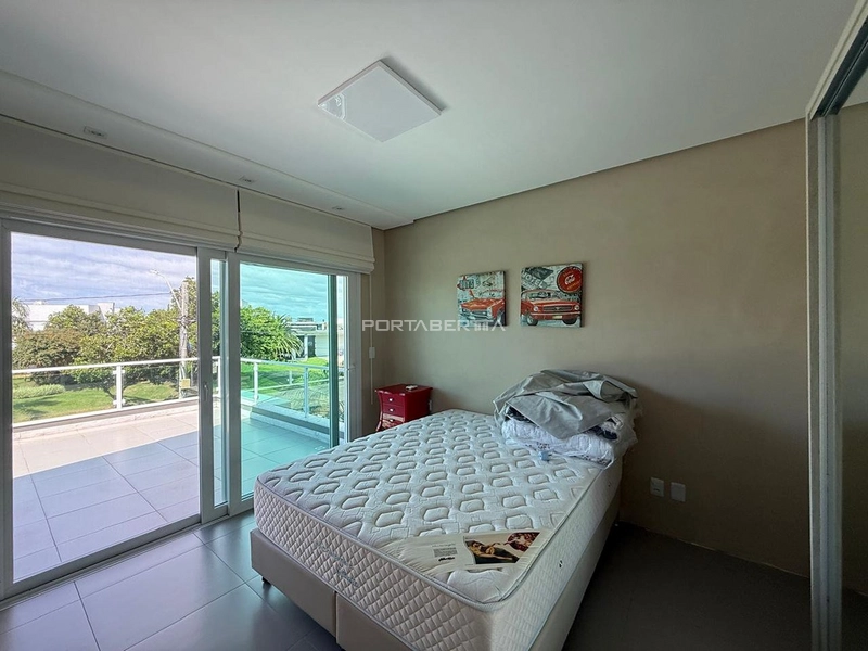 Sobrado Beira Lago, mobiliado e decorado, condomínio Enseada: 6ª foto da galeria de imagens do imóvel