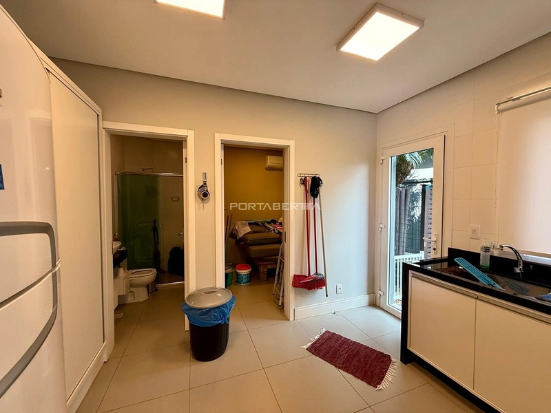 Sobrado Beira Lago, mobiliado e decorado, condomínio Enseada: 23ª foto da galeria de imagens do imóvel