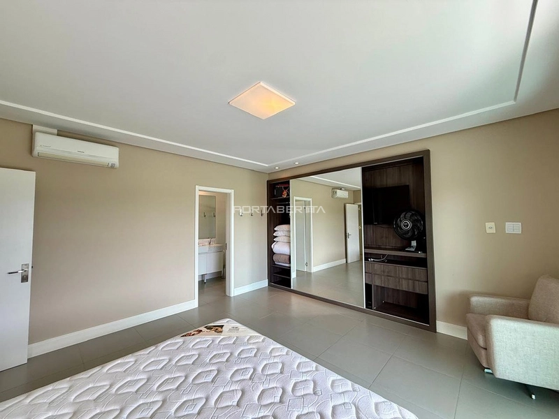 Sobrado Beira Lago, mobiliado e decorado, condomínio Enseada: 21ª foto da galeria de imagens do imóvel