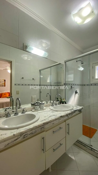 Casa à venda com 05 dormitórios no condomínio Atlântida Lagos Park: 9ª foto da galeria de imagens do imóvel