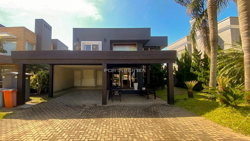 Casa à venda com 05 dormitórios no condomínio Atlântida Lagos Park: 1ª foto da galeria de imagens do imóvel