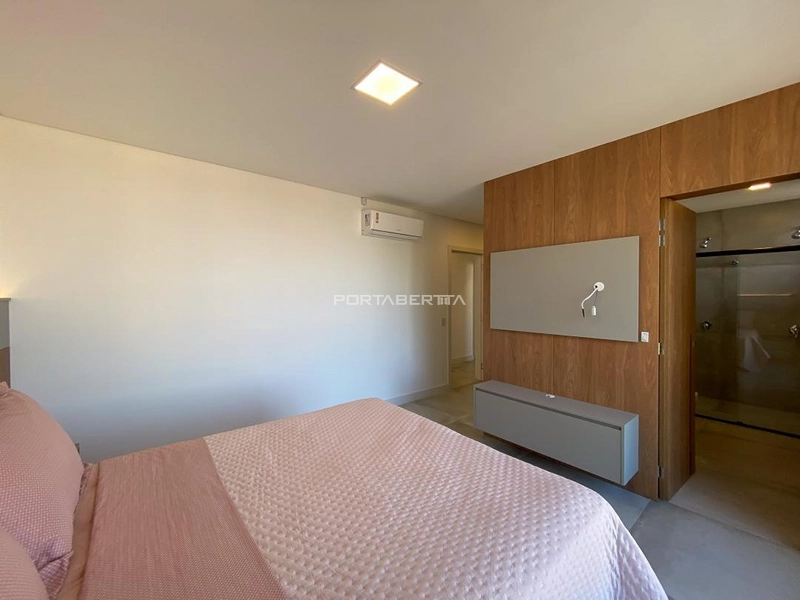 Casa com 05 suítes no Centro de Xangri-lá RS: 25ª foto da galeria de imagens do imóvel