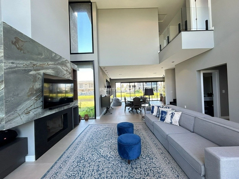 Sobrado Beira Lago, mobiliado e decorado, condomínio Sunset: 9ª foto da galeria de imagens do imóvel