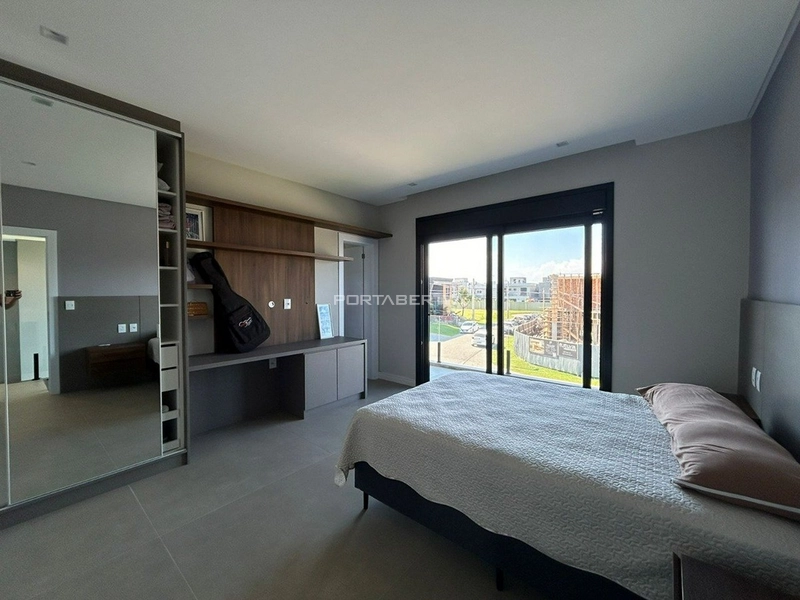 Sobrado Beira Lago, mobiliado e decorado, condomínio Sunset: 21ª foto da galeria de imagens do imóvel
