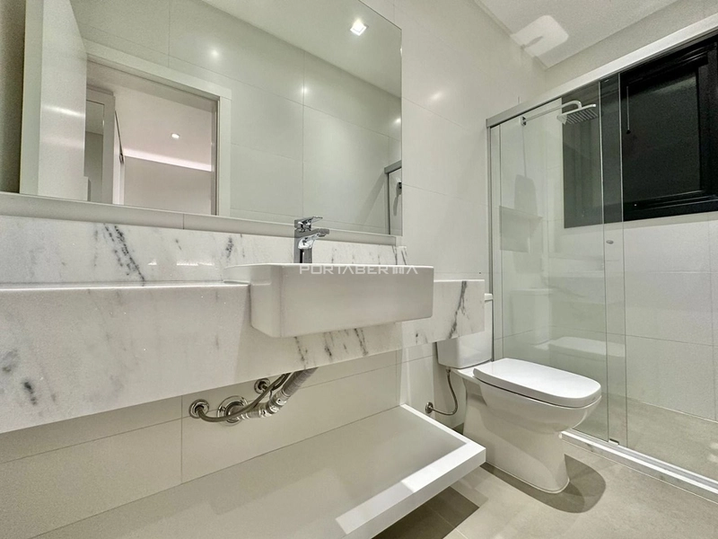 Sobrado com vista p/ lago, mobiliado e decorado, condomínio Sense: 13ª foto da galeria de imagens do imóvel