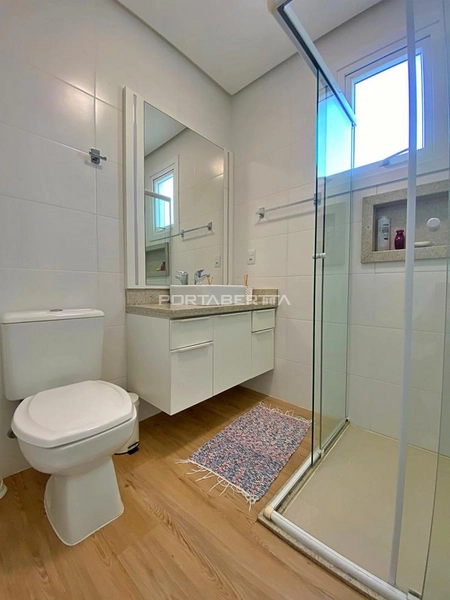 Sobrado fundos área verde, Beira Lago, condomínio Sunset: 6ª foto da galeria de imagens do imóvel