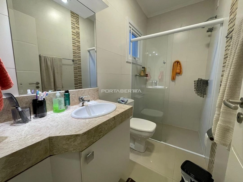Casa com 03 suítes à venda no condomínio Las Palmas em Xangri-lá RS: 5ª foto da galeria de imagens do imóvel