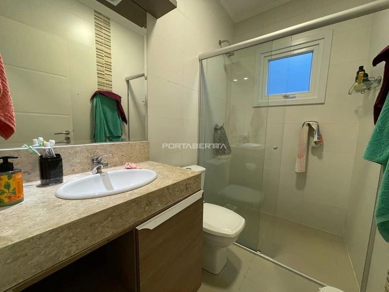 Casa com 03 suítes à venda no condomínio Las Palmas em Xangri-lá RS: 2ª foto da galeria de imagens do imóvel