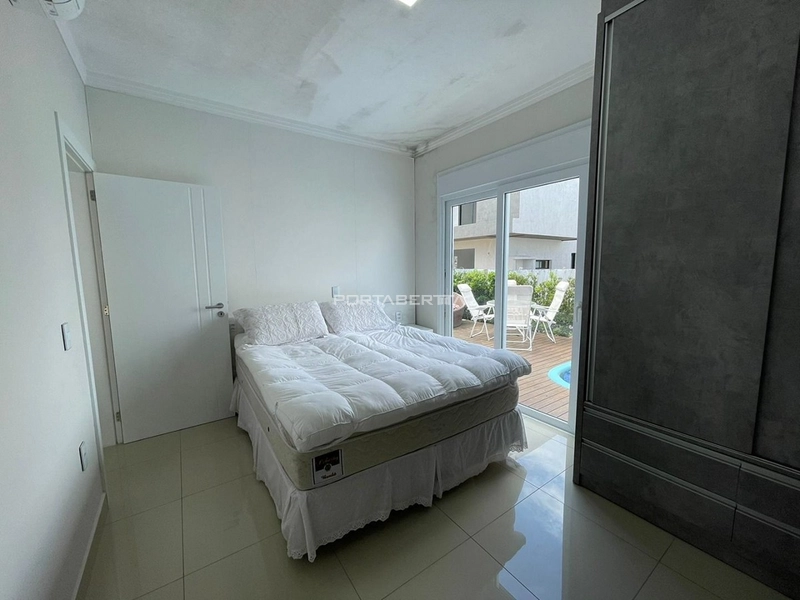 Casa com 04 suítes à venda no condomínio Las Palmas em Xangri-lá RS: 14ª foto da galeria de imagens do imóvel