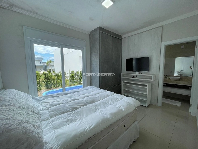 Casa com 04 suítes à venda no condomínio Las Palmas em Xangri-lá RS: 13ª foto da galeria de imagens do imóvel