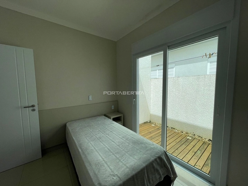 Casa com 04 suítes à venda no condomínio Las Palmas em Xangri-lá RS: 5ª foto da galeria de imagens do imóvel