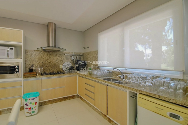 Casa à venda com 06 suítes no condomínio Atlântida Ilhas Park : 19ª foto da galeria de imagens do imóvel