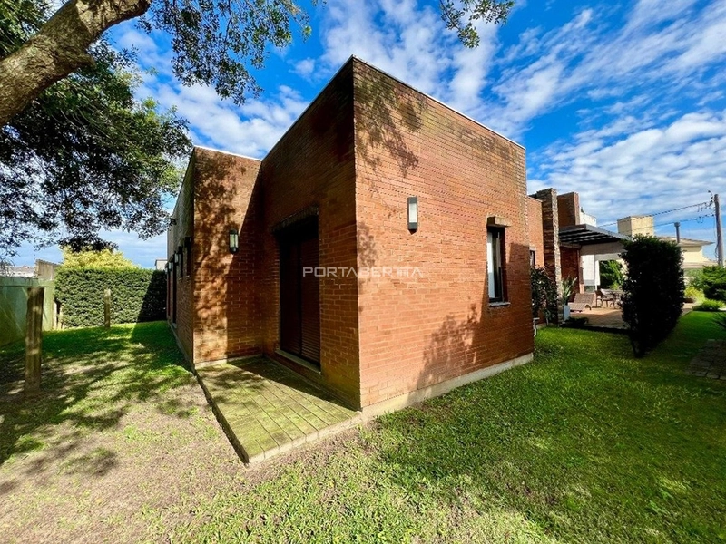 Casa com 04 suítes no condomínio Ventura em Xangri-lá RS: 17ª foto da galeria de imagens do imóvel