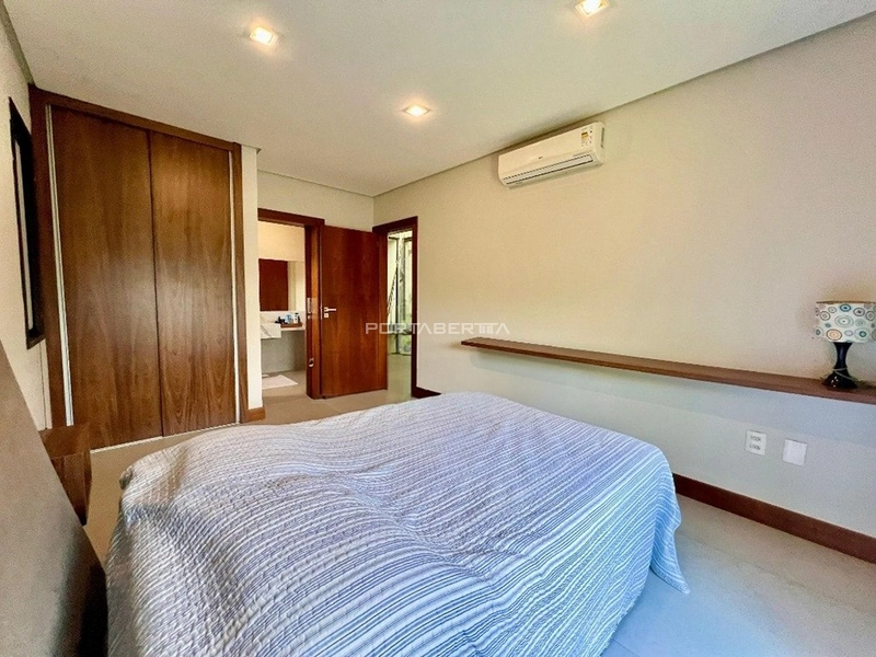 Casa com 04 suítes no condomínio Ventura em Xangri-lá RS: 5ª foto da galeria de imagens do imóvel