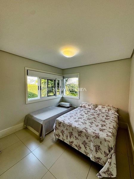 Casa à venda com 05 suítes no condomínio Atlântida Ilhas Park : 10ª foto da galeria de imagens do imóvel