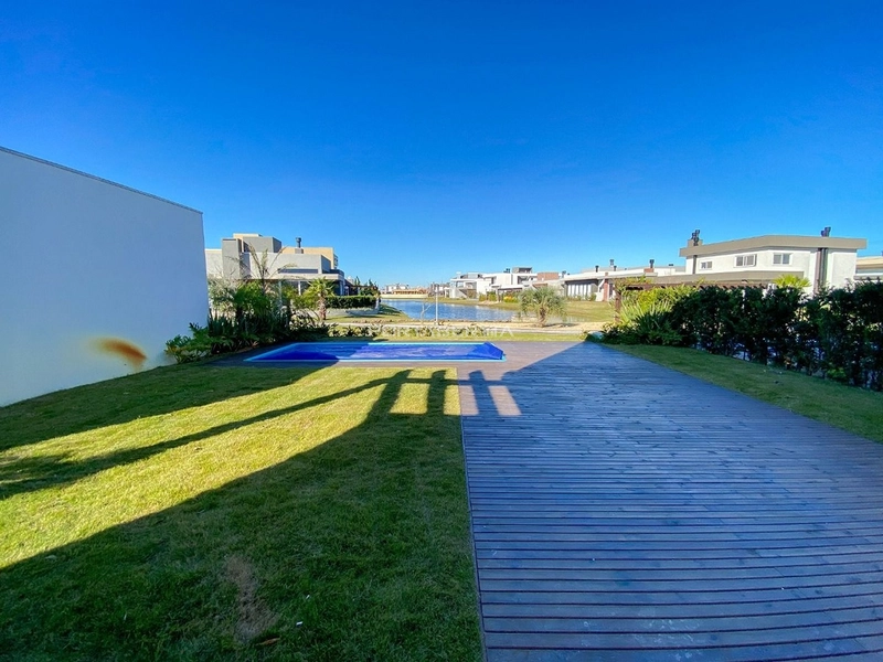 Casa com 04 suítes no condomínio Riviera em Xangri-lá RS: 21ª foto da galeria de imagens do imóvel