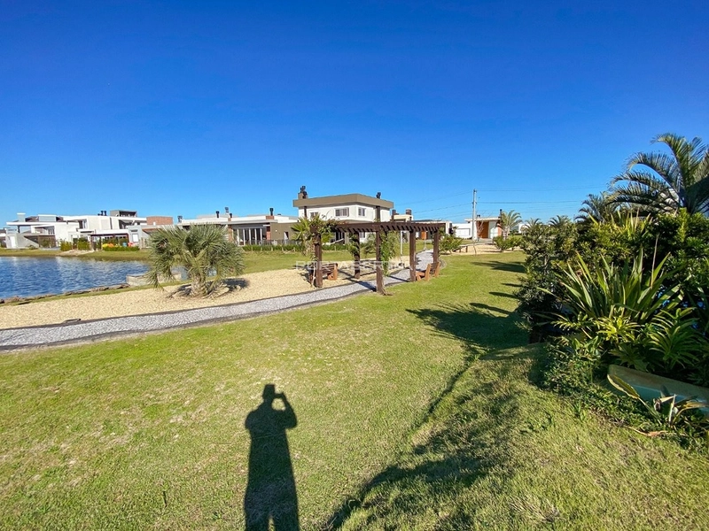 Casa com 04 suítes no condomínio Riviera em Xangri-lá RS: 16ª foto da galeria de imagens do imóvel