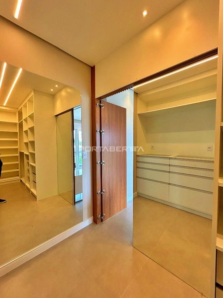 Sobrado novo, mobiliado e decorado, condomínio Sunset: 4ª foto da galeria de imagens do imóvel