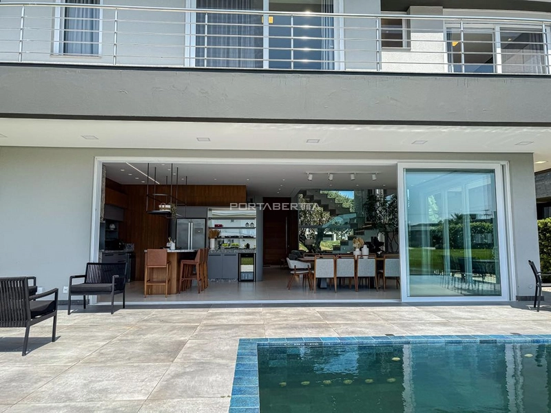 Sobrado beira lago, mobiliado e decorado, condomínio Enseada.: 29ª foto da galeria de imagens do imóvel