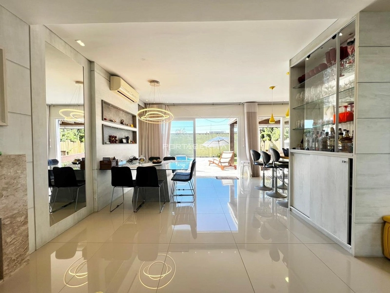Casa com 03 suítes à venda no condomínio Las Palmas em Xangri-lá RS: 11ª foto da galeria de imagens do imóvel
