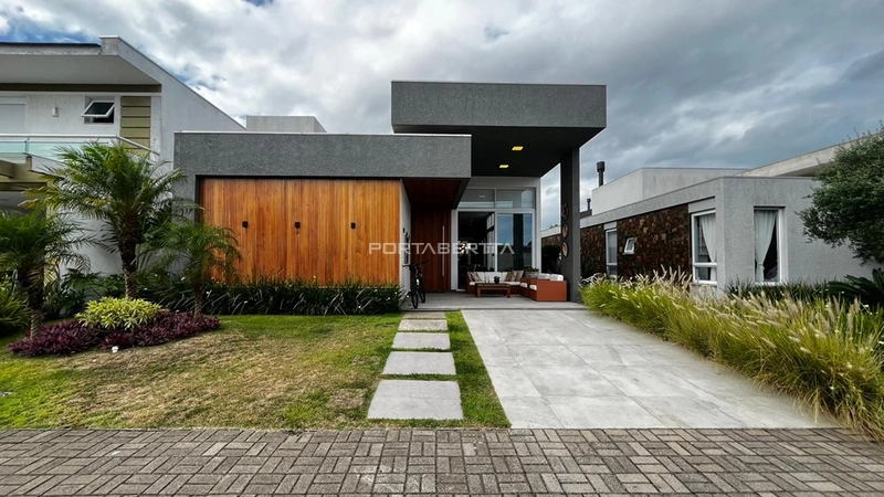 Casa térrea mobiliada e decorada, condomínio Sea Coast: 1ª foto da galeria de imagens do imóvel