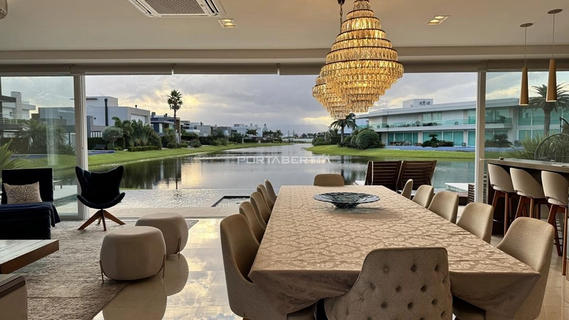 Sobrado beira lago, mobiliado e decorado, condomínio Enseada.: 20ª foto da galeria de imagens do imóvel