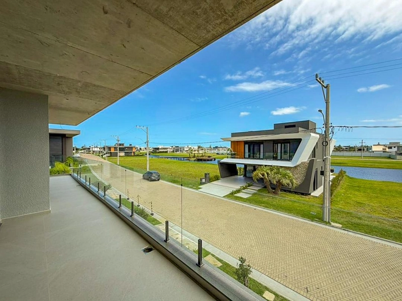 Sobrado novo, beira lago, condomínio Amare: 15ª foto da galeria de imagens do imóvel