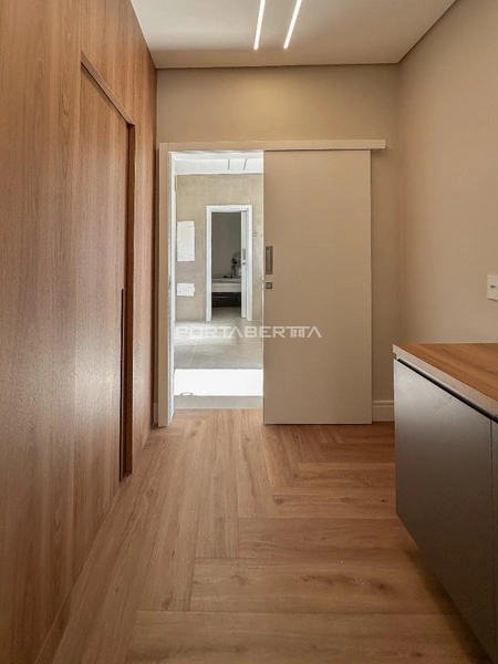Casa à venda com 06 suítes no condomínio Los Cobos em Xangri-lá: 2ª foto da galeria de imagens do imóvel