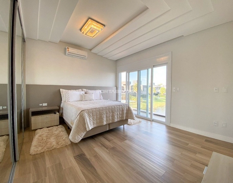 Sobrado beira lago, mobiliado e decorado, condomínio Enseada.: 8ª foto da galeria de imagens do imóvel